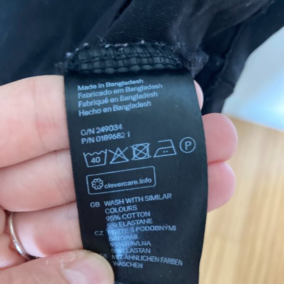 H&M dress - Picture 3 of 3